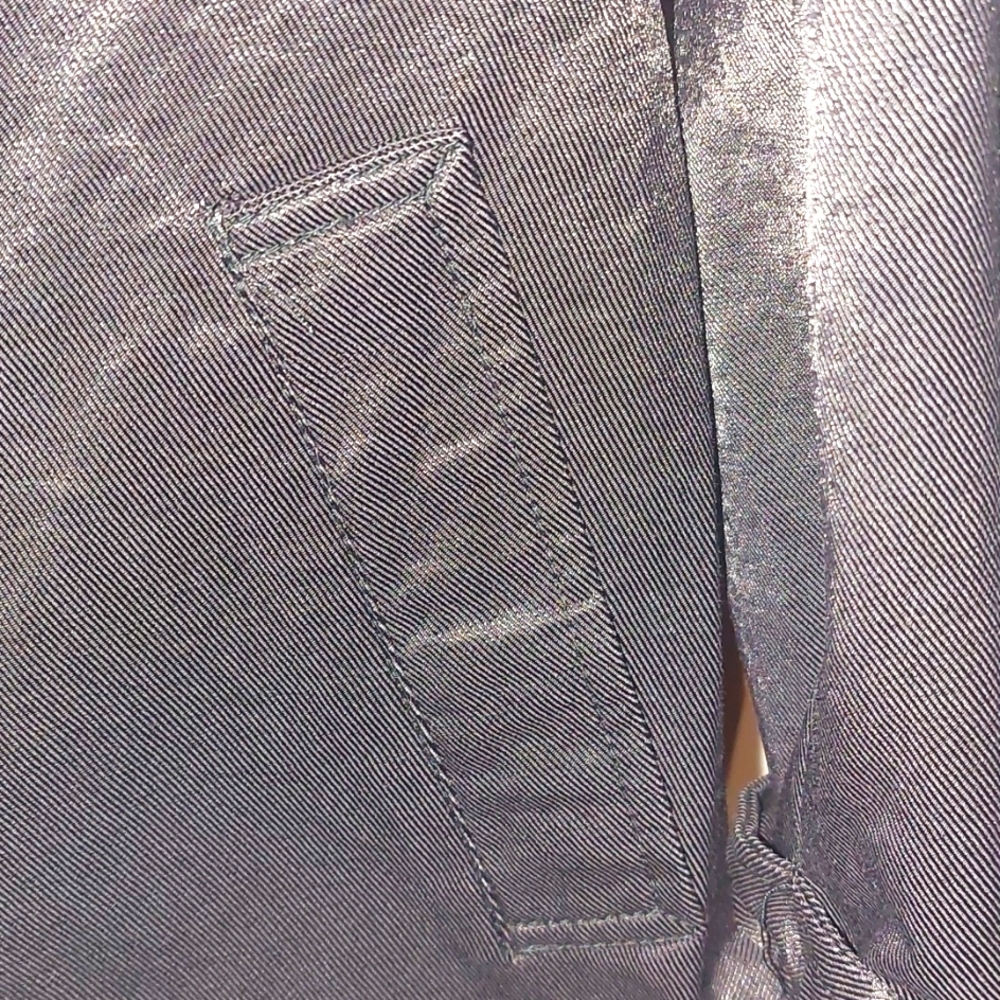 LUII Trench Coat - Picture 5 of 9